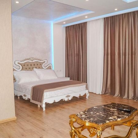 Red Hill Hotel Тирана Экстерьер фото