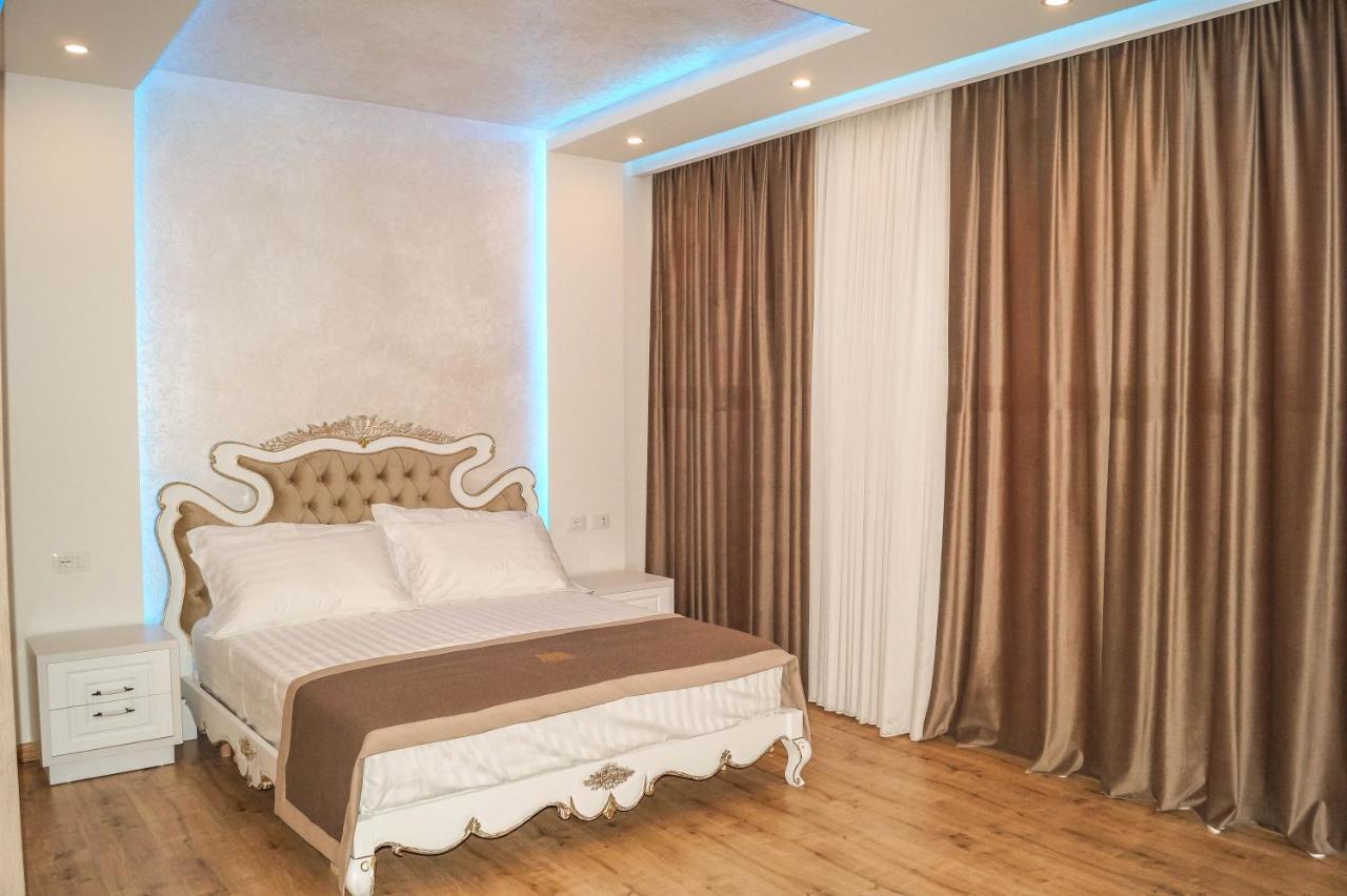 Red Hill Hotel Тирана Экстерьер фото