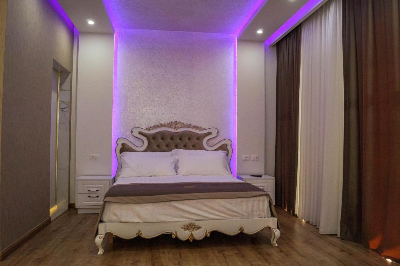 Red Hill Hotel Тирана Экстерьер фото