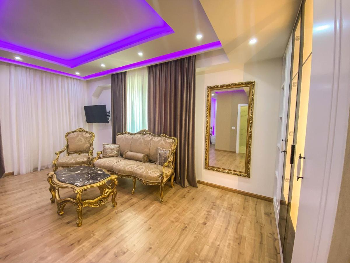 Red Hill Hotel Тирана Экстерьер фото