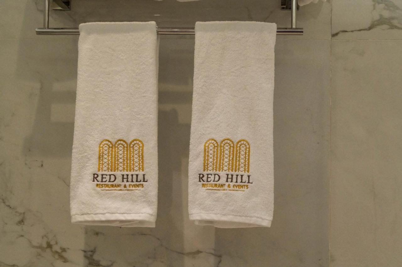 Red Hill Hotel Тирана Экстерьер фото