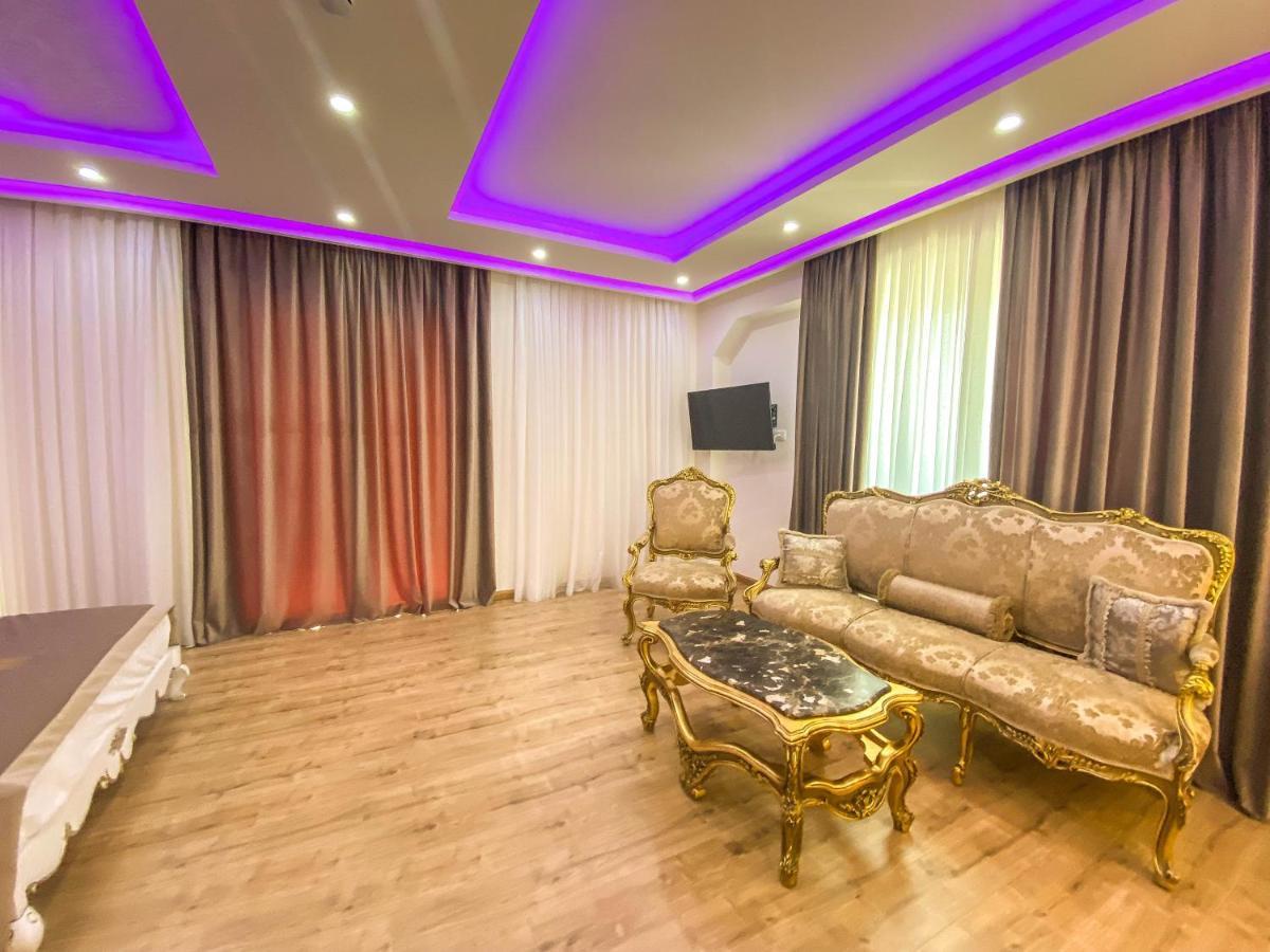 Red Hill Hotel Тирана Экстерьер фото
